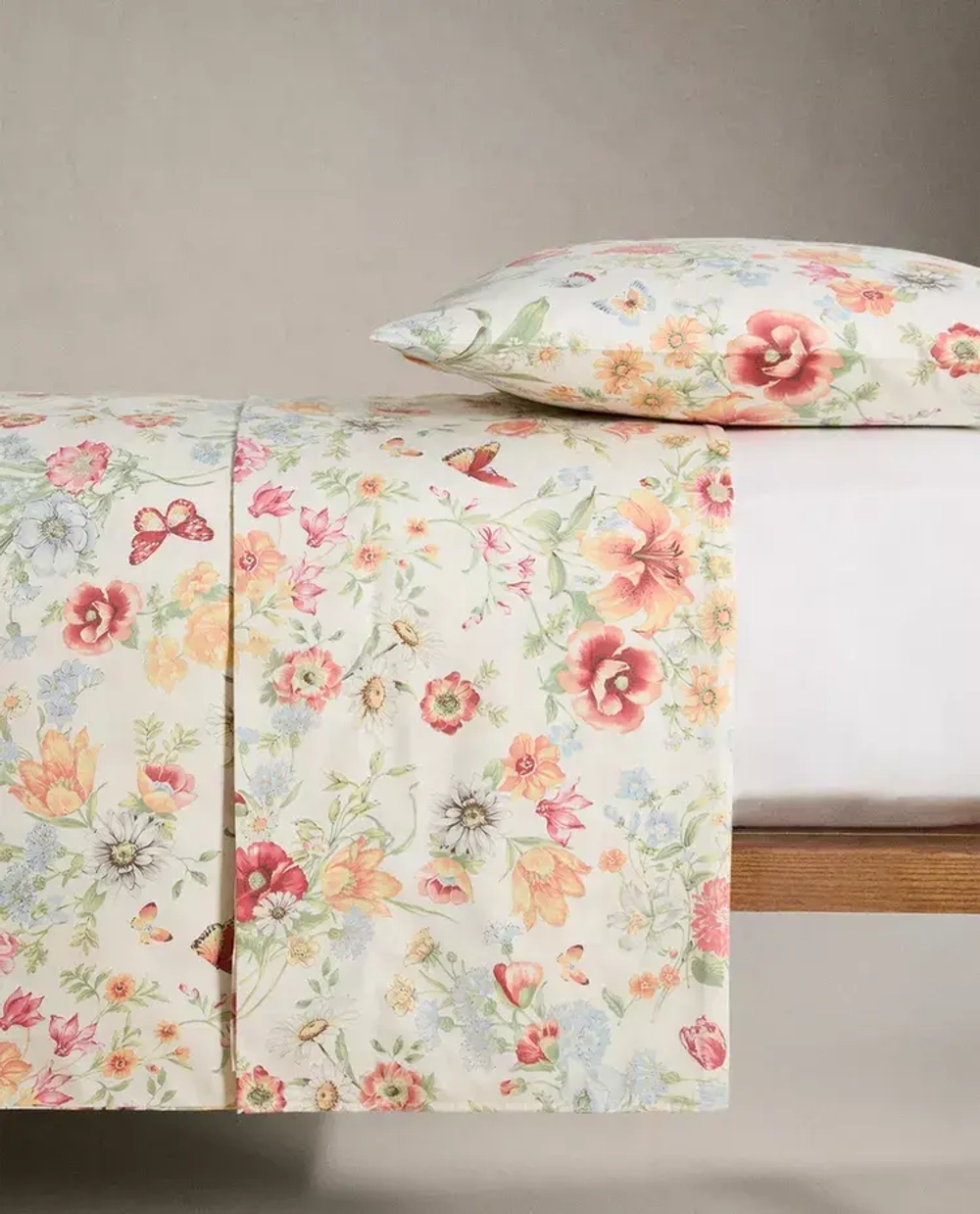 ZARA HOME ПОДОДЕЯЛЬНИК С ЦВЕТОЧНЫМ ПРИНТОМ, ЖЕЛТОВАТО-БЕЛЫЙ