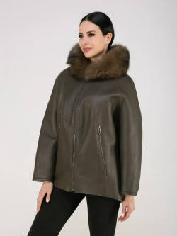 Дубленка зимняя натуральная с капюшоном оверсайз