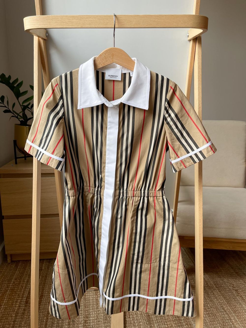 Платье Burberry