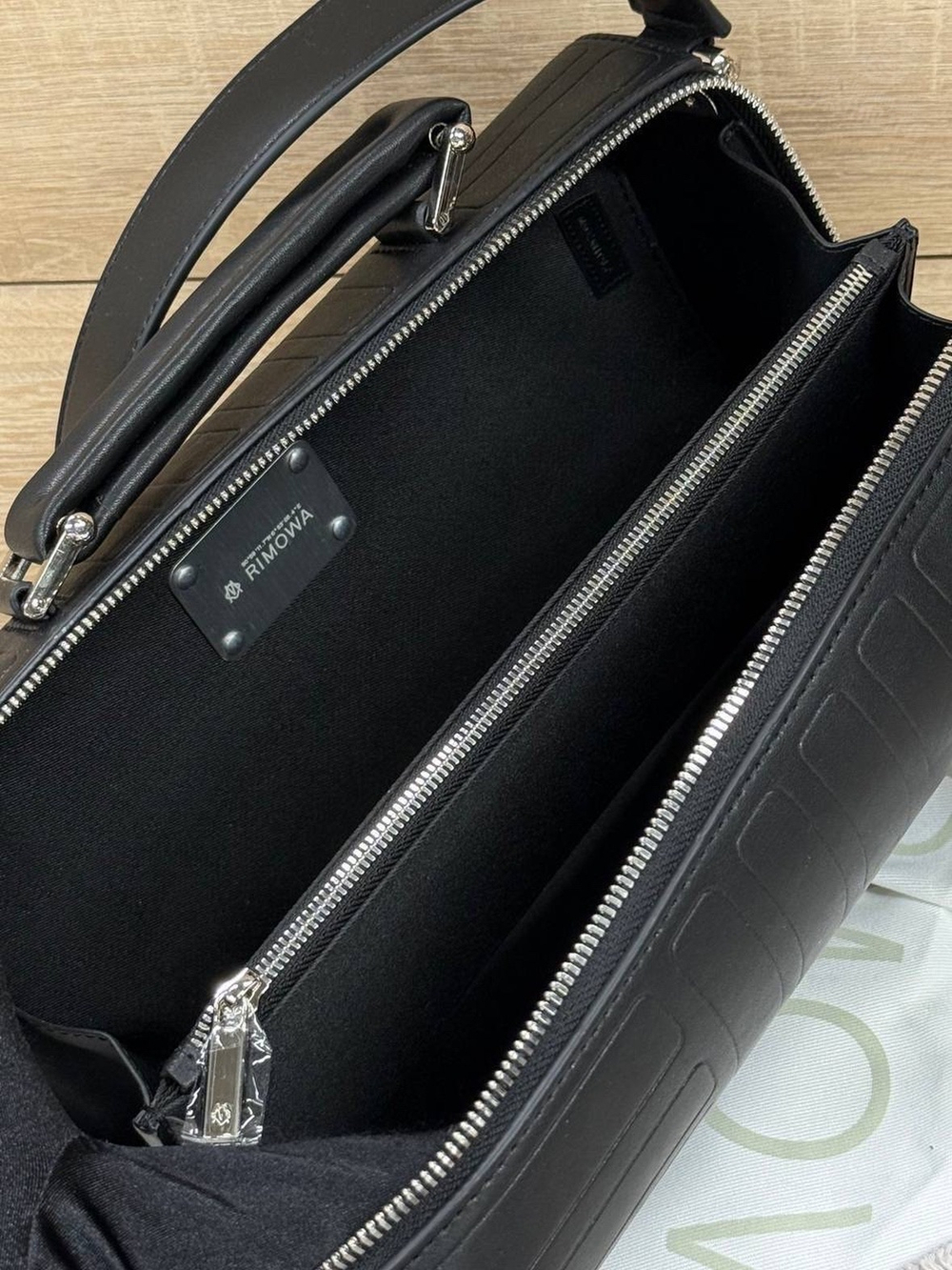 Сумка через плечо Rimowa Groove