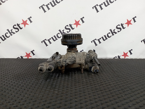 Клапан ускорительный