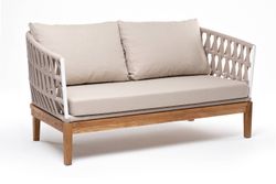 "Диего" диван 2-местный плетеный из роупа, основание дуб, каркас алюминий светло-серый (RAL7035) муар, роуп бежевый круглый, ткань бежевая 052