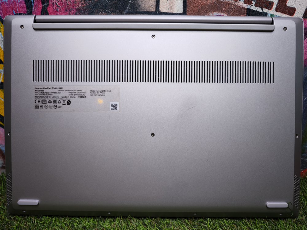 Lenovo R3-3200U/8Gb/256Gb/Vega 3/IPS/FHD/S340-15API