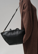 Кожаная сумка Azaro 31355 черный