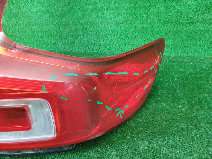 Фонарь правый Volvo XC40 (2017-н.в.)