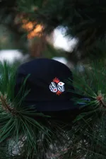 Кепка Old Lizard 5-panel cap Bones Черная