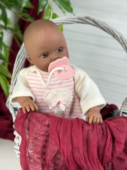 Кукла Nines 29см Golosito мягконабивная (N0624A3)