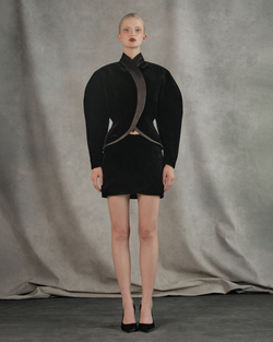 Объемный жакет из бархата и атласа