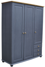 Шкаф 3 двери с ящиками деревянный Фалко