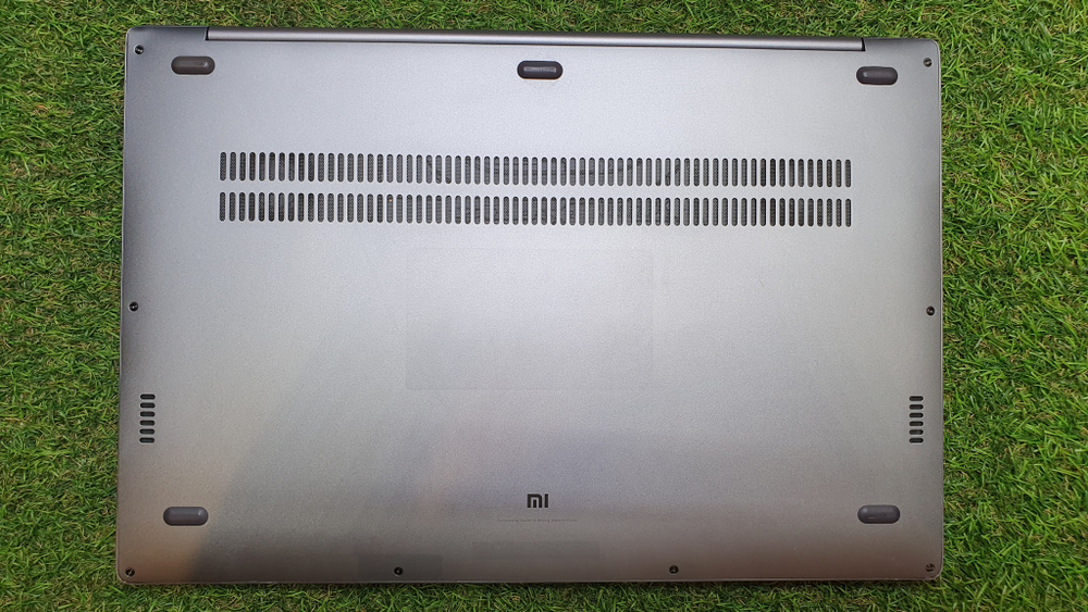Ноутбук Xiaomi Mi i7-8/16Gb/MX250 2Gb/FHD
