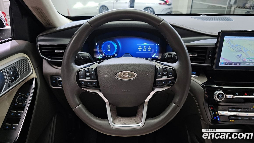 Ford Explorer 6 Generation 3.0 Platinum 4WD (04.2022)