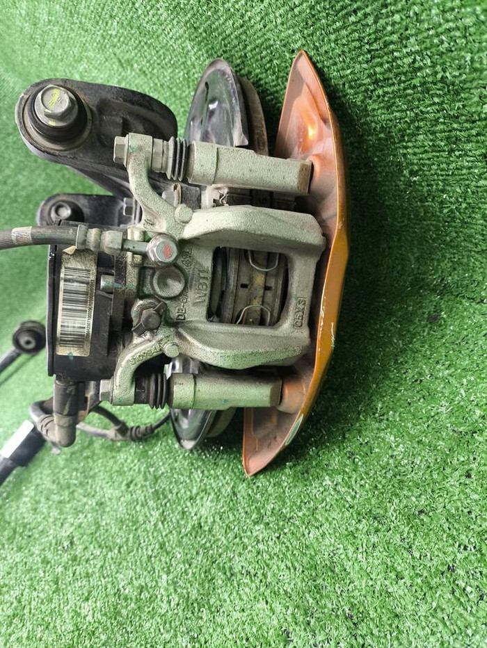 Кулак задний левый Changan Uni-K (20-нв)