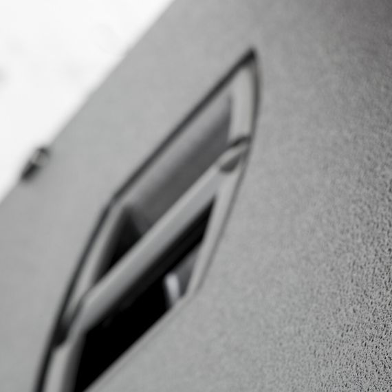 RCF SUB 8005-AS активный сабвуфер, 1250Вт, динамик 21 дюймов