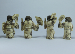 Набор нэцкэ 4 гейши