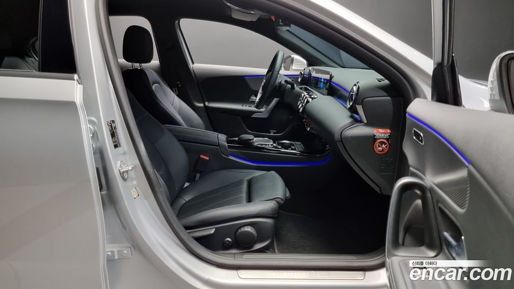 Mercedes-Benz A-Class W177 A220 Sedan (06.2021)