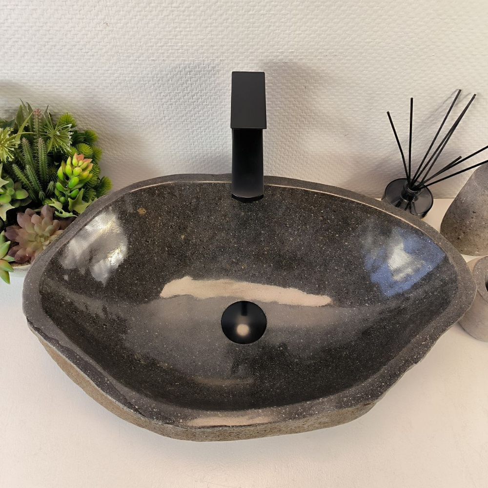 Раковина из речного камня RS-65383 58*36*15 0857