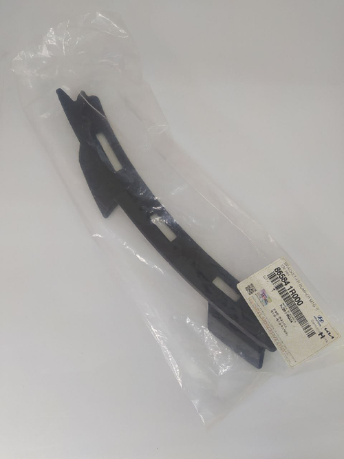 Кронштейн переднего бампера правый (под фару) 865841R000 Hyundai