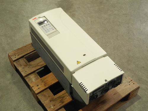 Б/у ABB ACS800-01-0060-5+D150