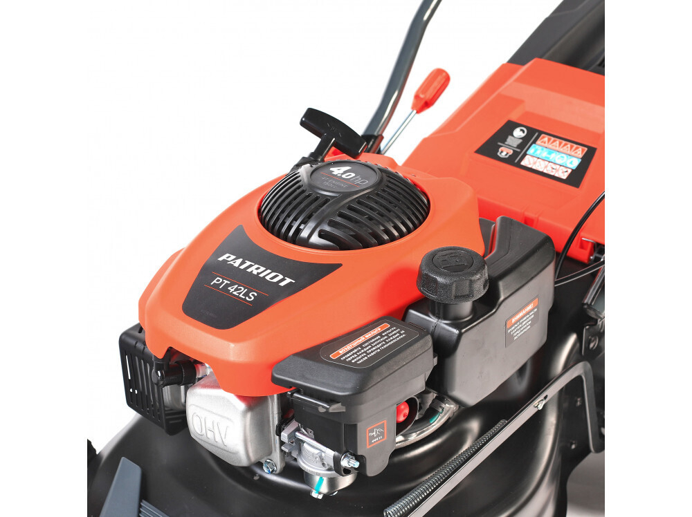 Газонокосилка бензиновая PATRIOT PT 42LS