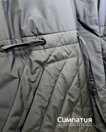 Классическая куртка свободного кроя, но с кулиской и возможностью приталивания