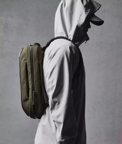 Сумка-рюкзак Alpaka Elements Tech Brief Pro 15L