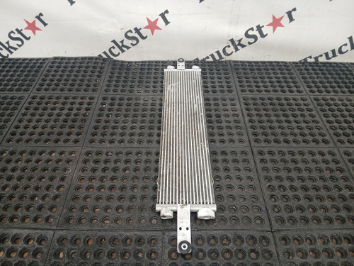 Радиатор масла КПП