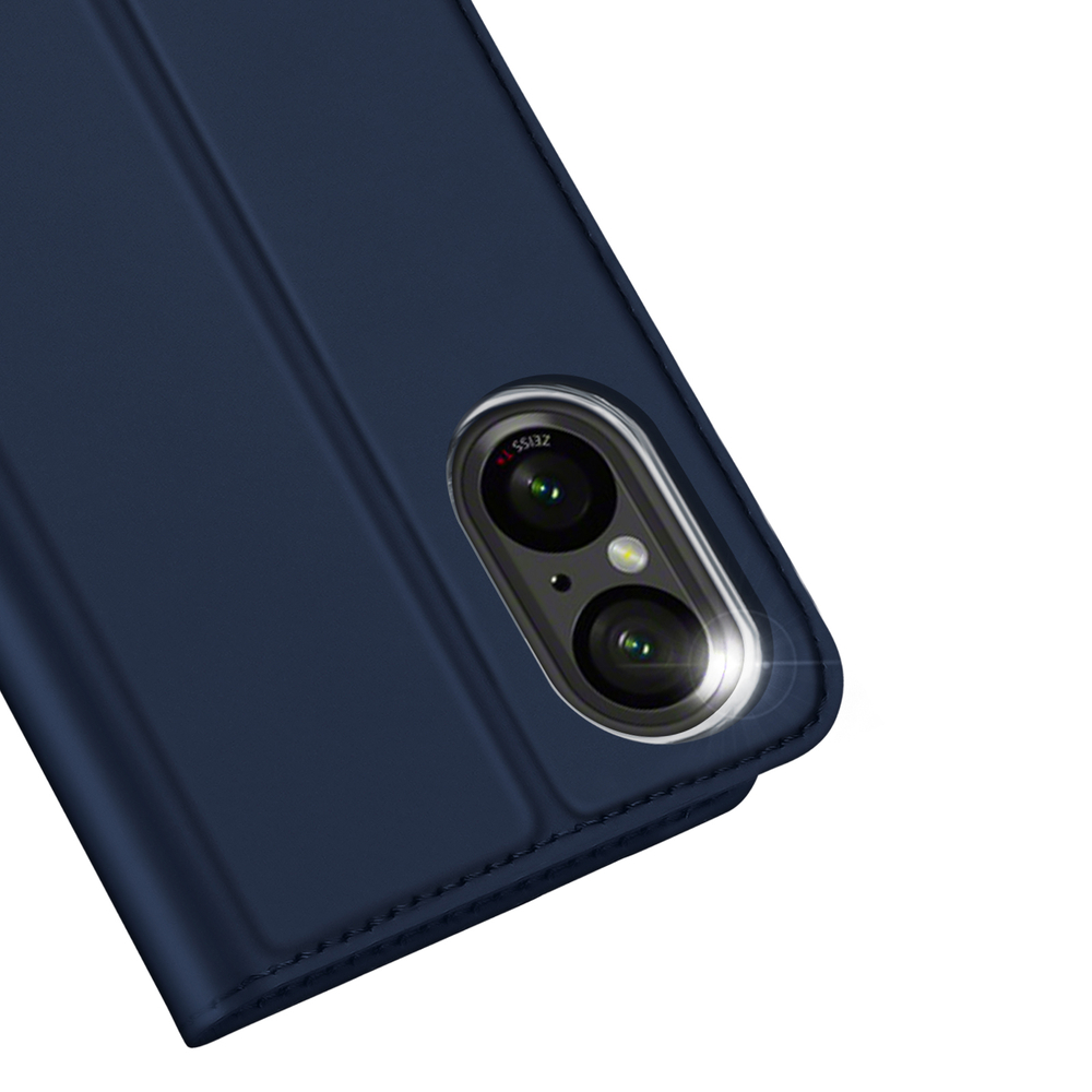 Чехол книжка из PU кожи синего цвета от Dux Ducis для смартфона Sony Xperia 10 VI (10-6), серия Skin Pro Series Case