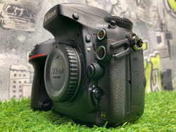 Nikon D800 324.000 кадров