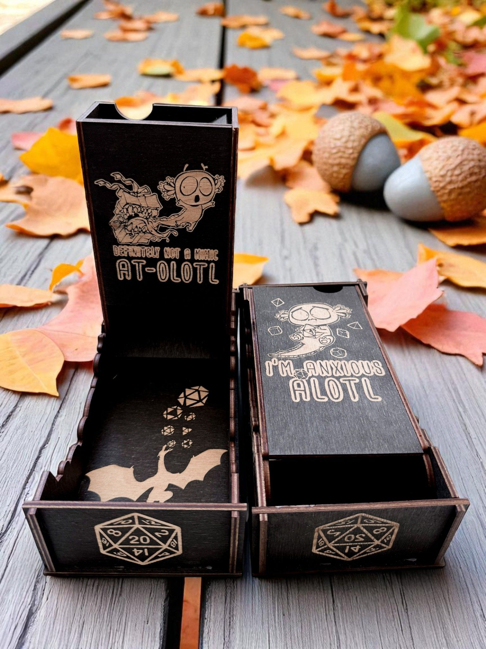 Dice Tower «Точно не мимик с аксолотлем» — дерево