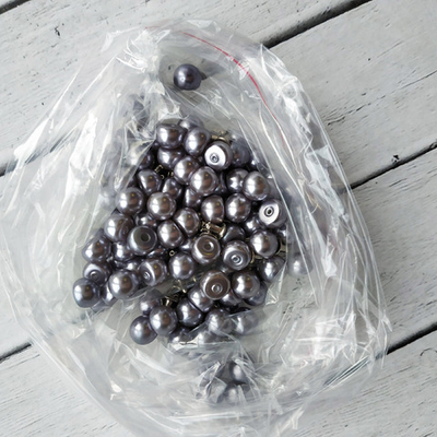 СЕРЫЙ ПЕРЛАМУТР Бусы 8 мм (в упаковке 100 шт) БЕЗ НОЖЕК!