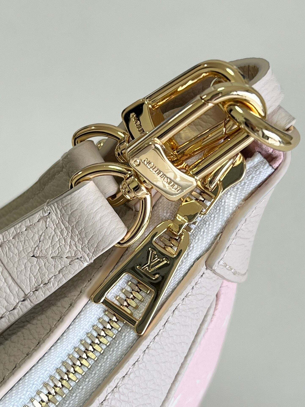 Louis Vuitton Bagatelle BB