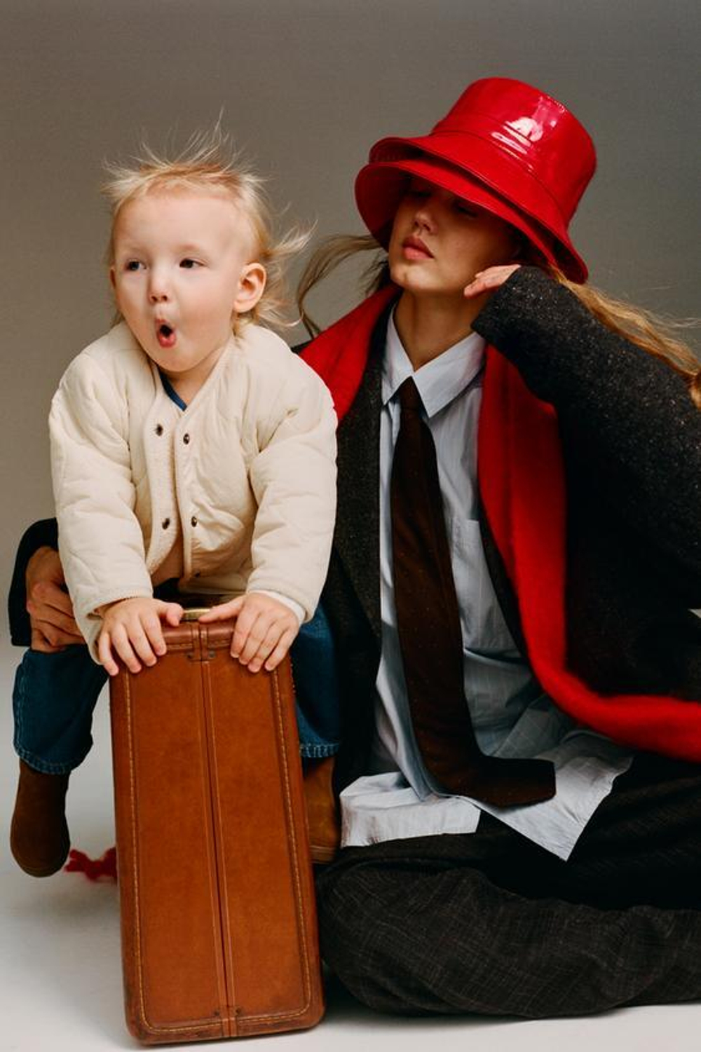 ZARA ДЖИНСЫ СВОБОДНОГО КРОЯ, ВЫЦВЕТШИЙ СИНИЙ