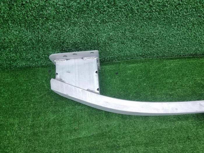 Усилитель передний Omoda C5 (2022-н.в.)