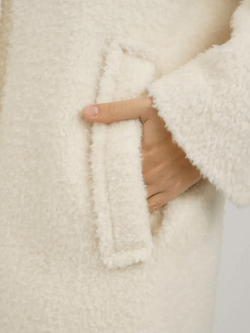 Шуба чебурашка женская из овечьей шерсти тедди, жемчужная, SilverFox