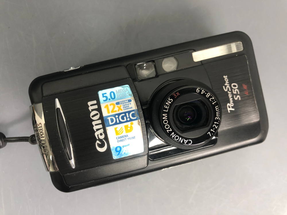 Canon PowerShot S50
