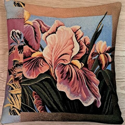 Гобеленовая наволочка "D. ИРИСЫ", Россия.