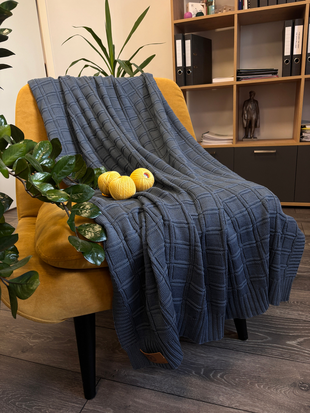 Вязаный плед "Квадраты" 110х170см (темно-серый)