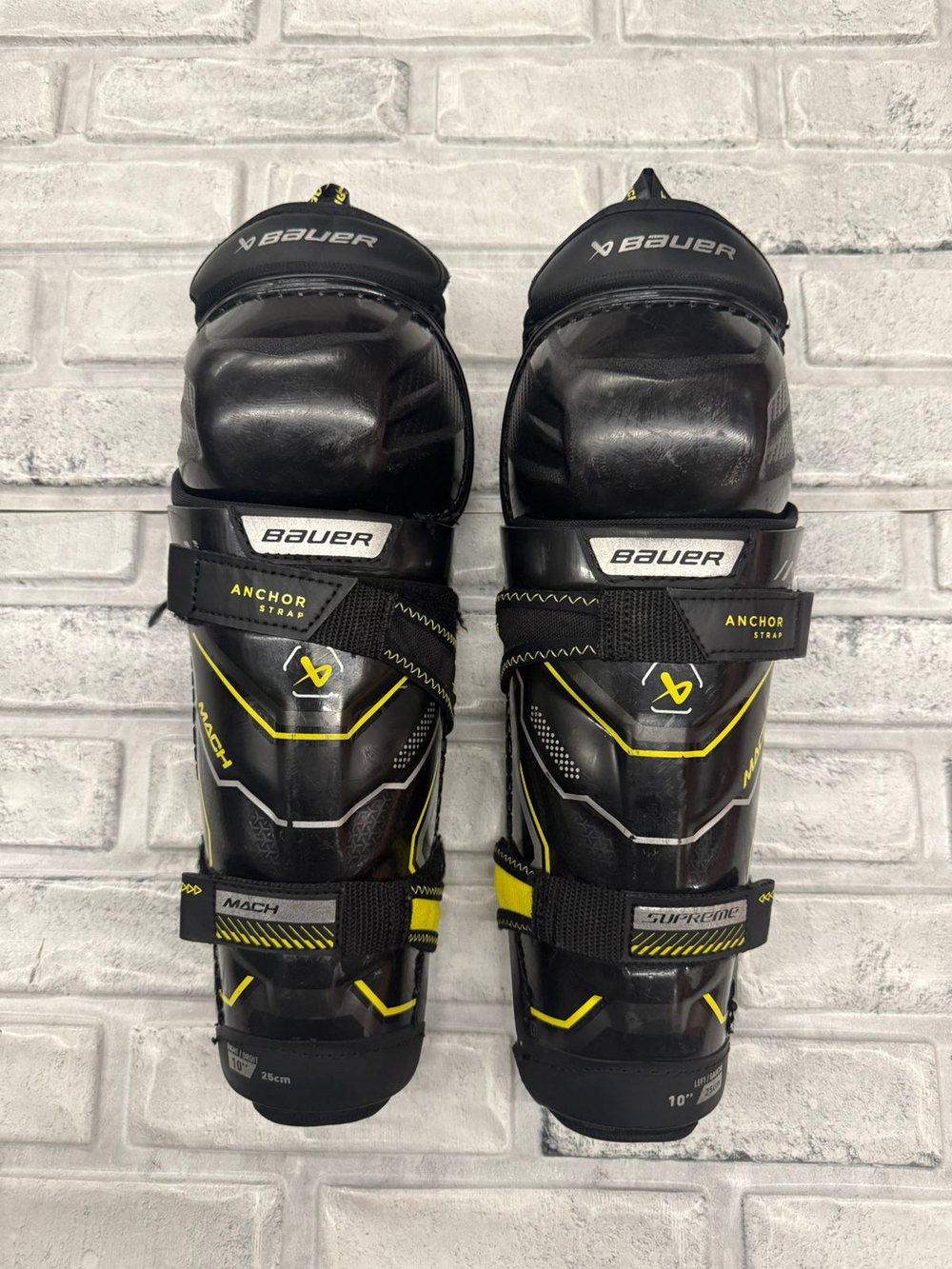 Bauer supreme Mach YTH 10"