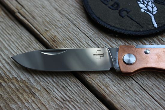 Складной нож Boker 01BO852 Atlas Copper c клинком из стали Sandvik™ 12С27, рукоять медь