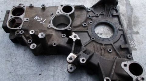 Крышка двигателя передняя МАН ТГА б/у 51063306023