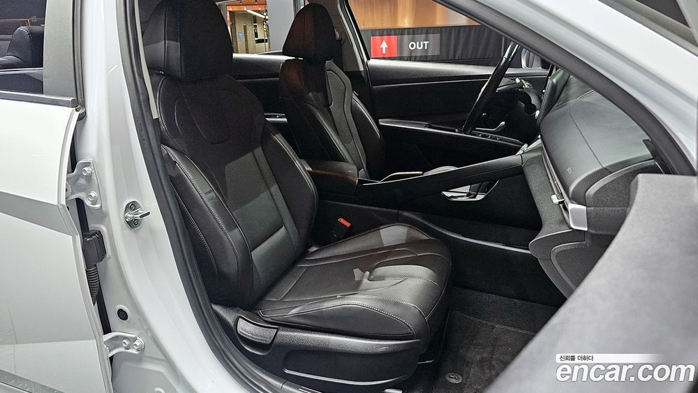 Hyundai Avante (CN7) 1.6 (06.2020)