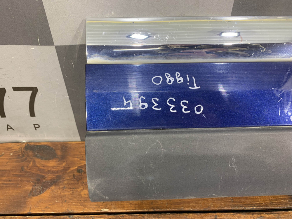 Накладка двери передней правой Chery Tiggo 8 Pro 21-нв Б/У Оригинал 609000052AA