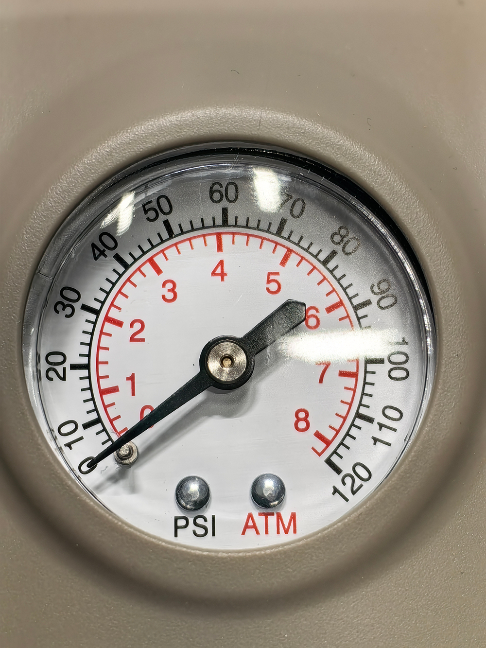 Автомобильный компрессор BERKUT R14