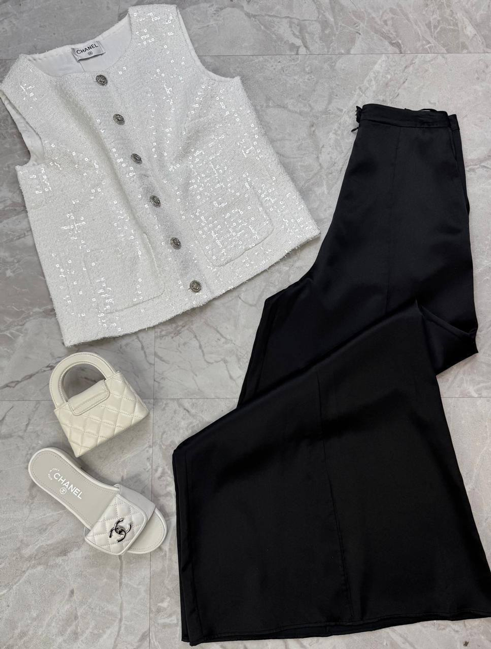 Жилет CHANEL