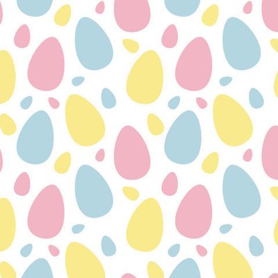 Пасхальные яйца. Цветные яйца на белом фоне.