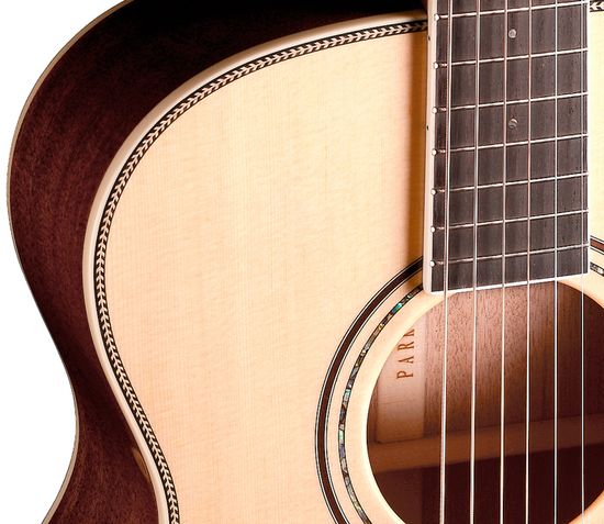 Электроакустическая гитара Parkwood P660