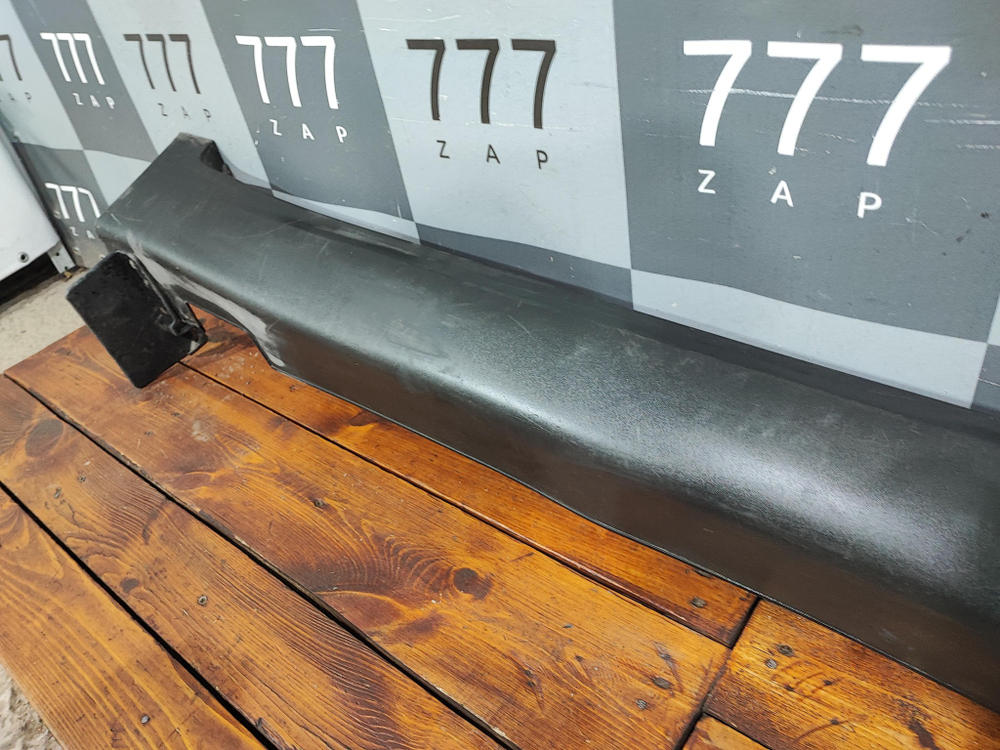 Накладка порога правого Kia Sportage 4 (QL) 16-22 Б/У Оригинал 87754F1100