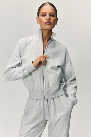 Штаны бананы утеплённые Светло-серый меланж