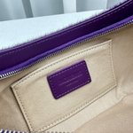 Jacquemus Le Bisou 27 cm