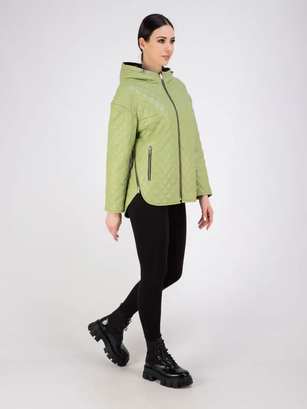 Куртка кожаная двухсторонняя с капюшоном демисезон